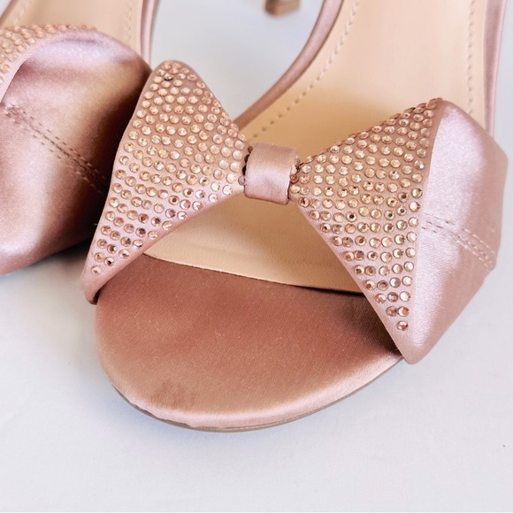 Max Studio Bow pumps high heel pink satin rhinestone 6M - Picture 12 of 12